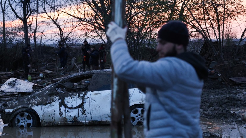 Житель Дагестана рассказал, как спас четырёх детей из&nbsp;затопленного дома