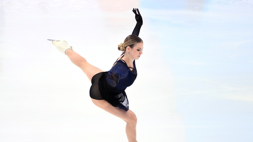 Трусова исполнила четверной лутц на шоу Тутберидзе