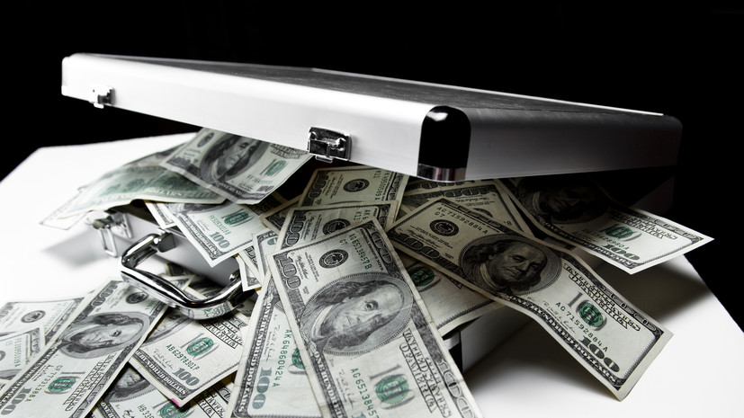 Ковач: изъятые в Венгрии деньги связаны с банками Украины и Польши