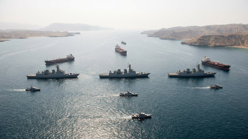МИД Ирана: суда США могут пройти через Ормузский пролив с разрешения Тегерана