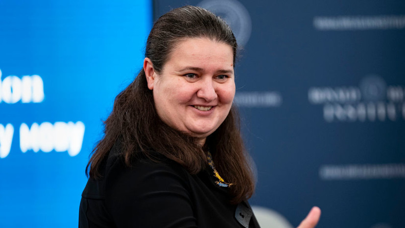 РИА Новости: экс-посол Украины в США Маркарова скрыла элитный особняк