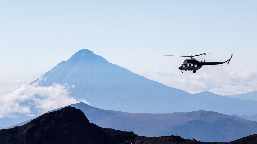 МЧС: вертолёт вылетел на помощь пропавшим на Камчатке туристам