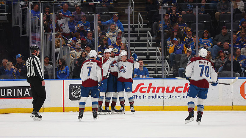 «Колорадо» с Ничушкиным обыграл «Калгари» и стал победителем регулярного чемпионата НХЛ