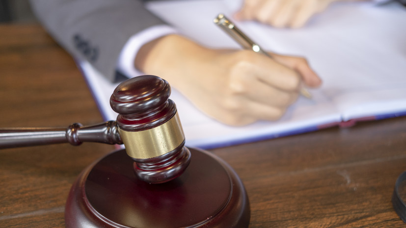 Суд обратил в доход государства активы экс-депутатов Кубани Фурсы и Сидюкова