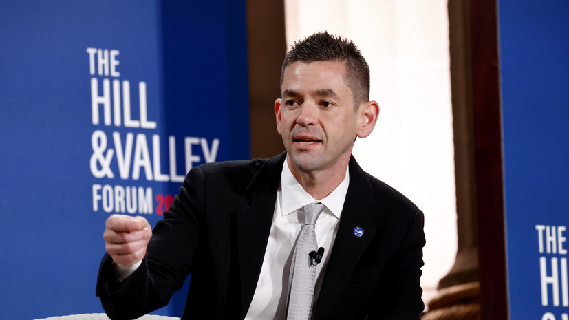 Глава NASA ответил на просьбу 10-летней девочки признать Плутон планетой