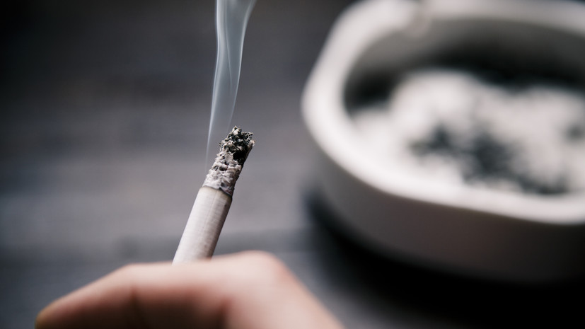 Машаров: россиянам грозят штрафы за курение на балконе