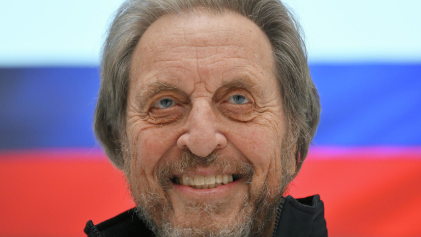 Отец Илона Маска назвал Россию супердержавой