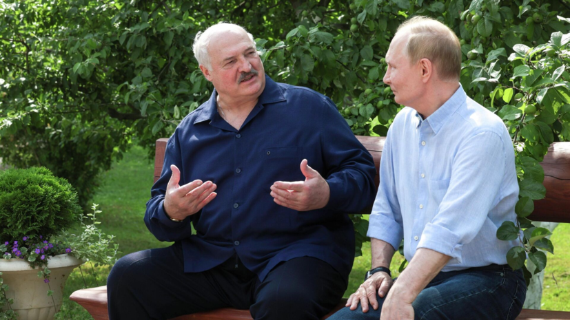 Путин и Лукашенко обменялись пасхальными поздравлениями по телефону