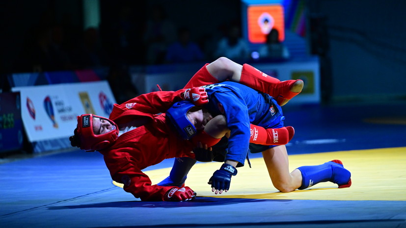 Российские самбисты завоевали 51 медаль на Кубке мира в Ереване