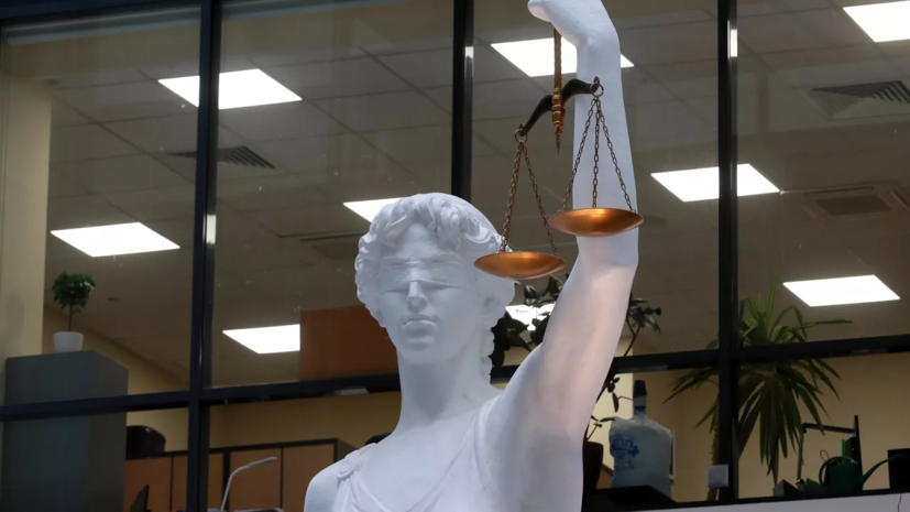 Россиянку приговорили к 22 годам колонии за покушение на главу ГУ ФСИН по ДНР