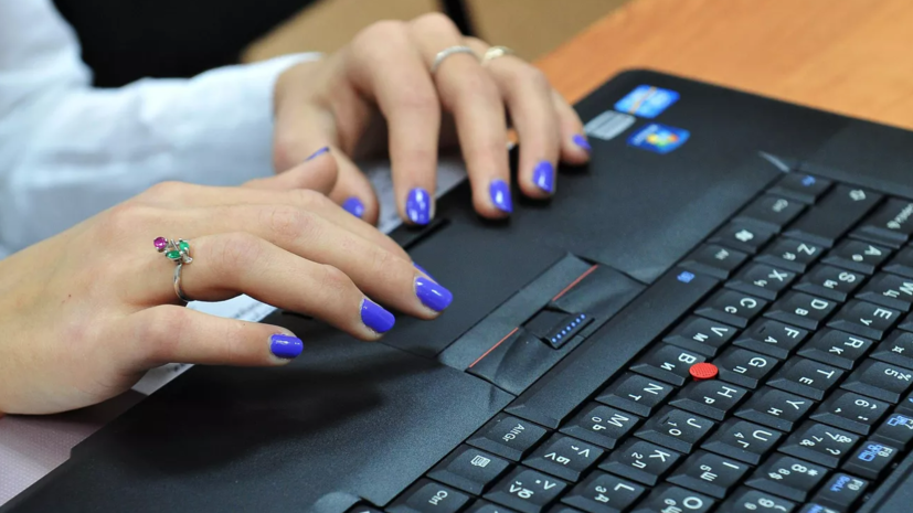 Преподаватель Кудряшов объяснил, почему россияне отдают деньги кибермошенникам