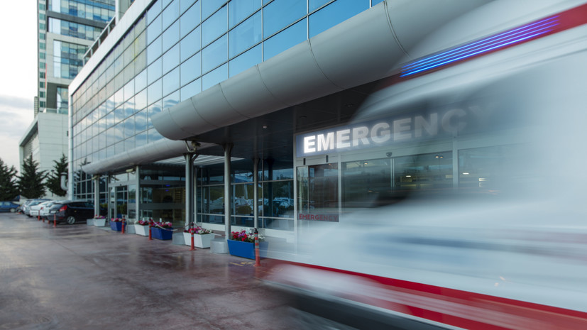 NTV: четыре человека погибли, 20 пострадали при стрельбе в школе в Турции