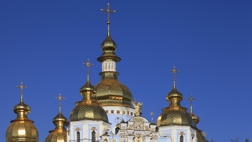 Силовики: мирные жители Украины призвали к миру, выйдя к храмам