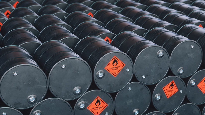 Аналитик Юшков: отказ от российской нефти обернётся для Венгрии серьёзными издержками