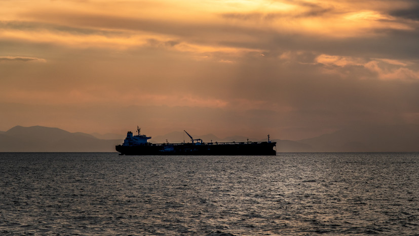 IRIB: проход через Ормузский пролив разрешен только гражданским судам