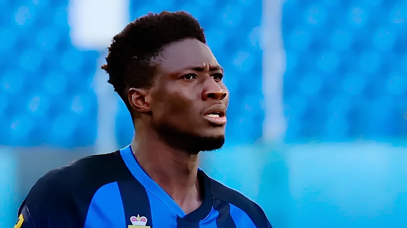 «Остаётся только молиться»: бывшему футболисту «Шинника» Загре ампутировали ногу из-за онкологии