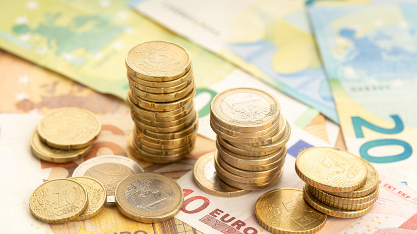 FT: Германия и Франция не хотят давать Украине деньги и голос в ЕС