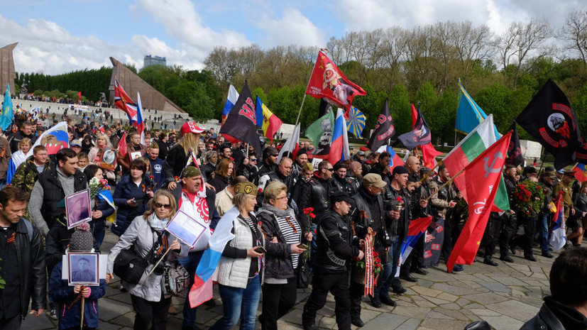 Посол Нечаев: в ФРГ активно приглашают россиян на мероприятия в честь Дня Победы