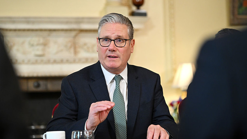 Двух депутатов выгнали с заседания палаты общин после обвинений Стармера во лжи