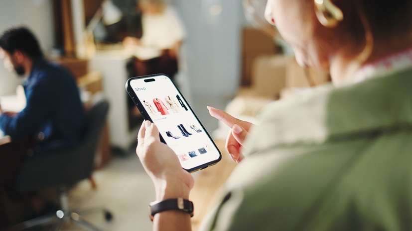 Экономист объяснила, почему миллениалы выбирают маркетплейсы вместо рынков