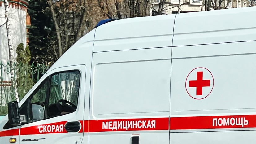 Мёртвого мужчину нашли в машине на парковке Южно-Сахалинска