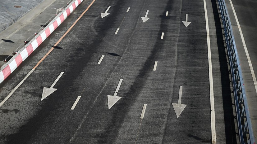 В Кузбассе из-за частичного обрушения полотна ограничили движение на трассе