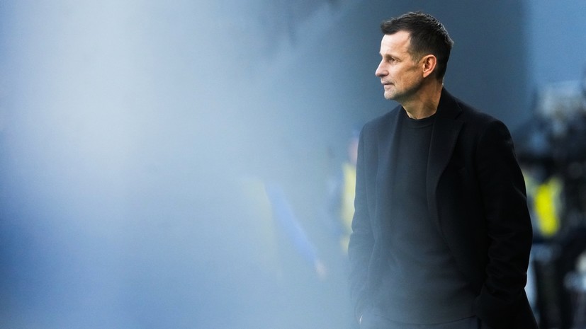 Семак — о матче с «Локомотивом»: лишние карточки, странный пенальти