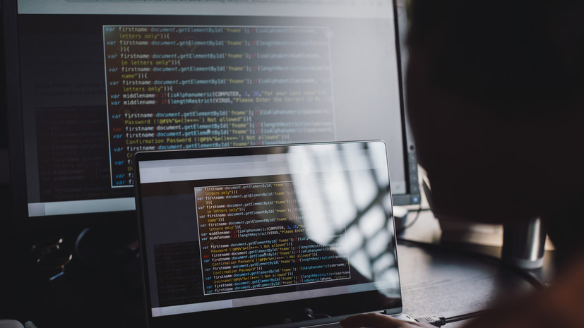 HR-эксперт Захаров: спрос на начинающих программистов снижается