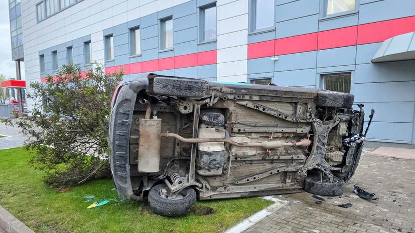 В Москве водитель каршеринга сбил двух пешеходов при попытке скрыться от ГАИ