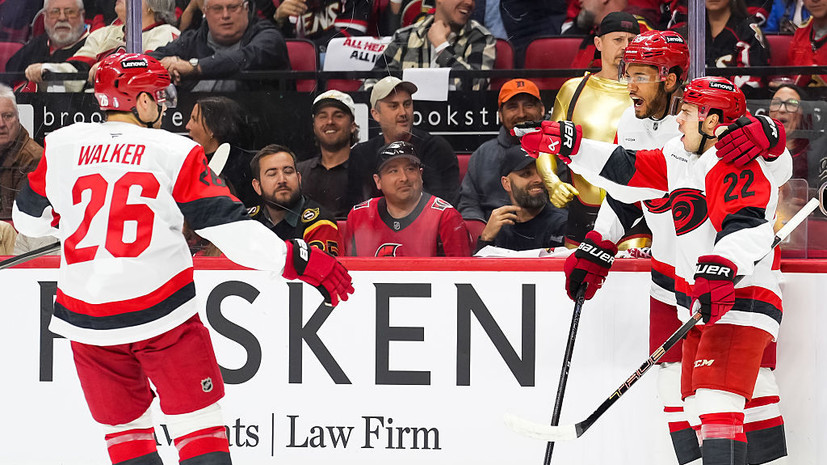 «Каролина» обыграла «Оттаву» и повела 3-0 в серии плей-офф НХЛ