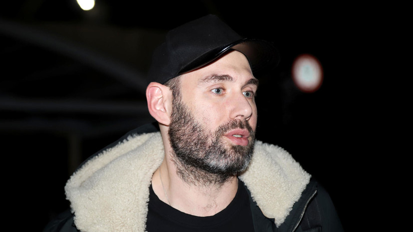 Суд в Москве заочно арестовал комика Слепакова