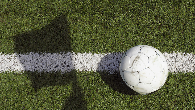 Российских футбольных инспекторов обязали следить за комментаторами