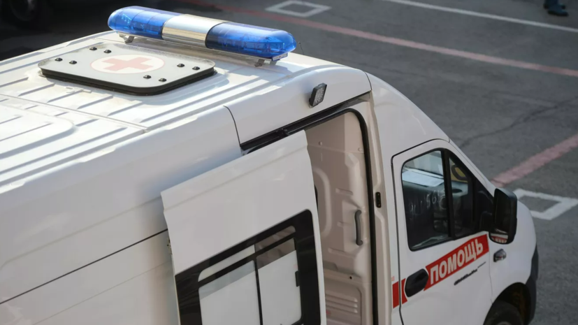 Автобус с, предположительно, десятью пассажирами столкнулся с фурой в Ленобласти