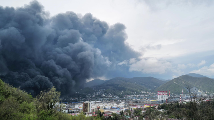 В Туапсе убрали около 988 кубометров нефтепродуктов