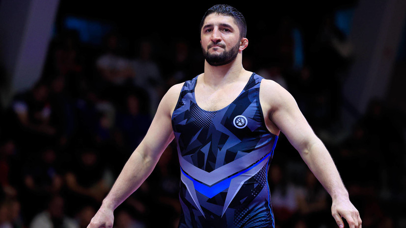 Садулаев впервые с 2020 года выиграл чемпионат Европы по борьбе