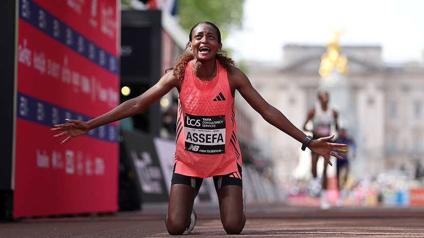Эфиопка Ассефа установила новый мировой рекорд в марафоне среди женщин