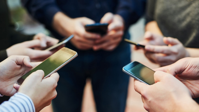 CBC: канадская провинция Манитоба планирует запретить соцсети для молодёжи