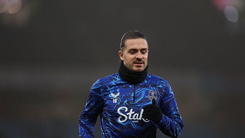 Грилиш уснул пьяным на крыше бара