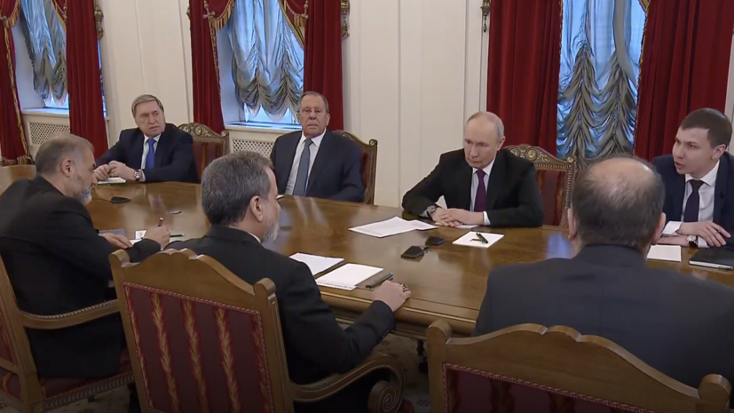 &laquo;Мужественно и героически&raquo;: Путин &mdash; о борьбе иранцев за суверенитет