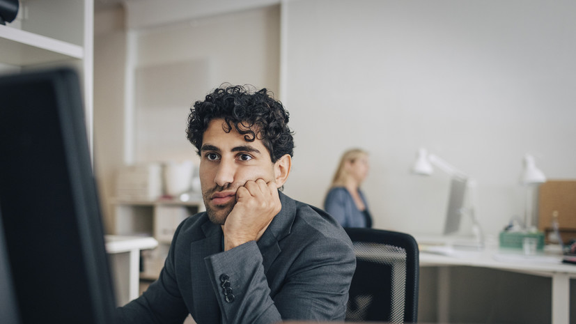 Психолог Шамсутдинов: хмурая погода усиливает апатию и упадок сил