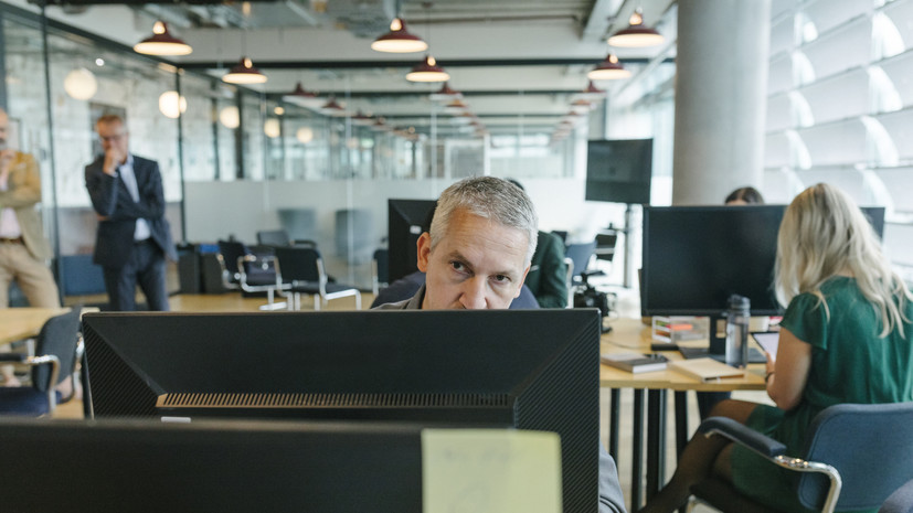 SuperJob: рекордное число россиян будут работать во время майских праздников