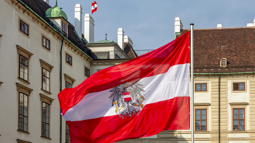 Неизвестные осквернили советское воинское захоронение в Вене