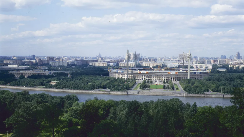 Подготовку причала «Лужники» завершают в Москве