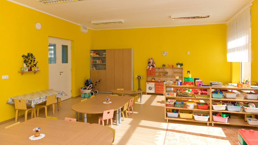 В Ростове-на-Дону родители выбили окно частного детсада, чтобы забрать детей