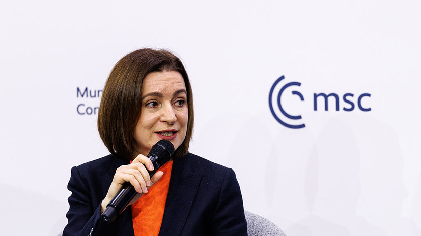 Оппозиция обвинила Санду в госизмене на фоне обмена граждан