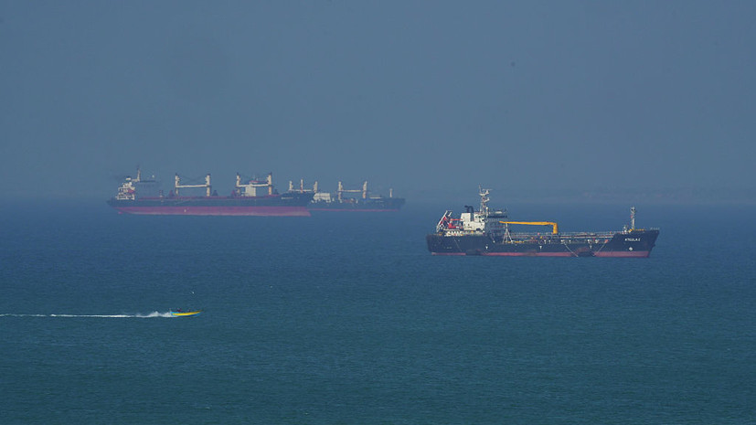 WSJ: США хотят создать новую коалицию по Ормузскому проливу