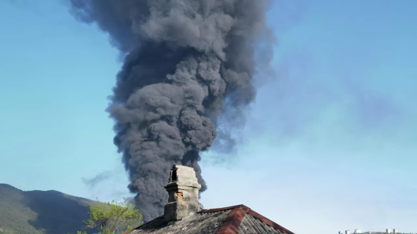 В Туапсе сняли оцепление у НПЗ после ликвидации пожара