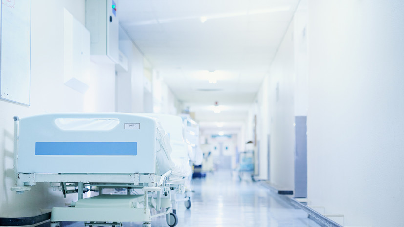 «Известия»: в Москве госпитализировали космонавта Лазуткина