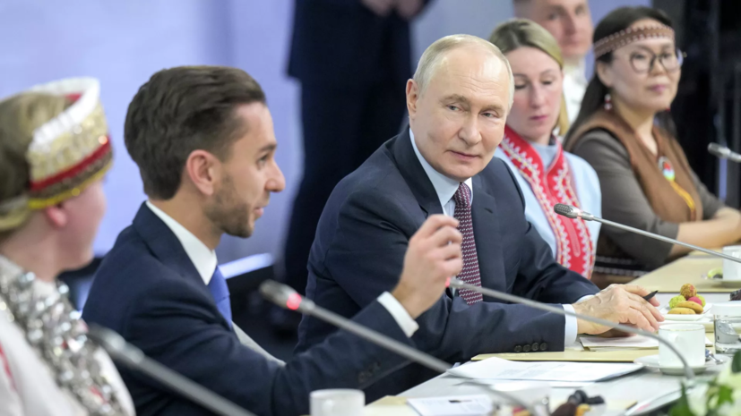 Путин рассказал о первых впечатлениях от посещения подлодки