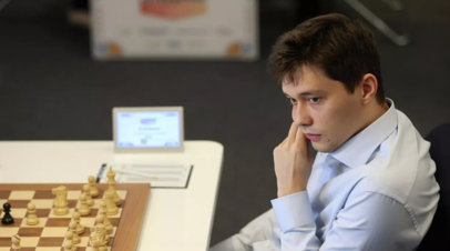 Есипенко&nbsp; потерпел поражение в предпоследнем туре турнира претендентов